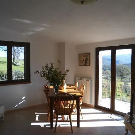 Holiday home Landgoed Pettirosso *