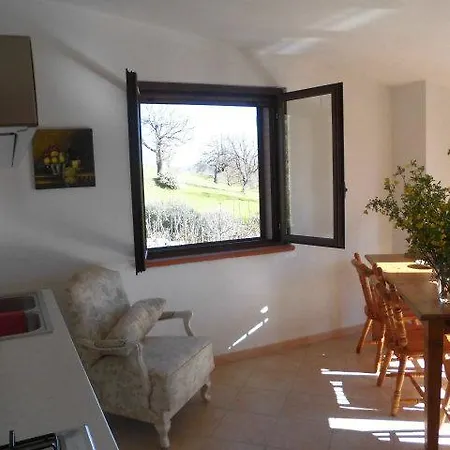 Landgoed Pettirosso Senise