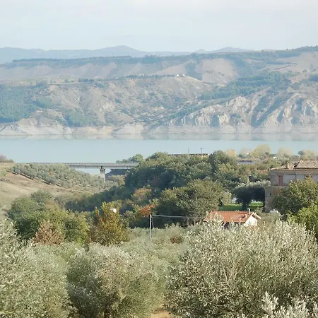 Holiday home Landgoed Pettirosso