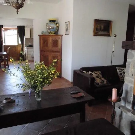Landgoed Pettirosso Holiday home